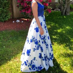 Prom dress